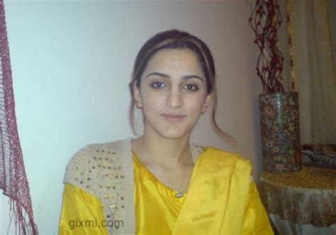 safia school teacher from multan pakistan download
