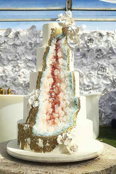 be in trend geode wedding cakes for stylish event see more