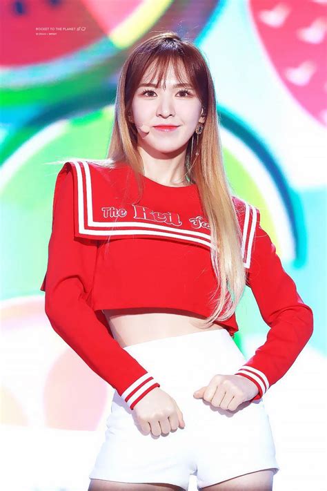 Red Velvet Are Deadly Sexy In Newest Revealing Stage