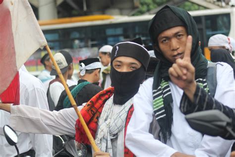 indonesia vote only for muslims in 2018 19 say hardliners world
