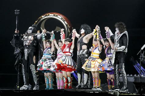 review kiss with momoiro clover z at tokyo dome the japan times