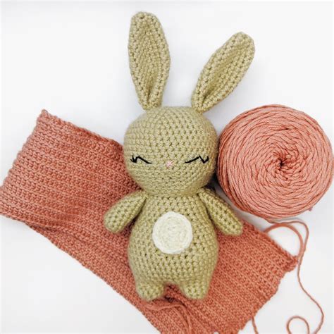 easy crochet bunny  pattern images   finder