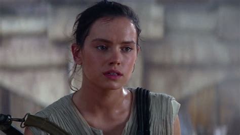 star wars rey daisy ridley says she s read episode 8 variety
