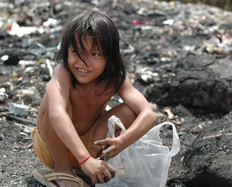 poor cambodian street girl