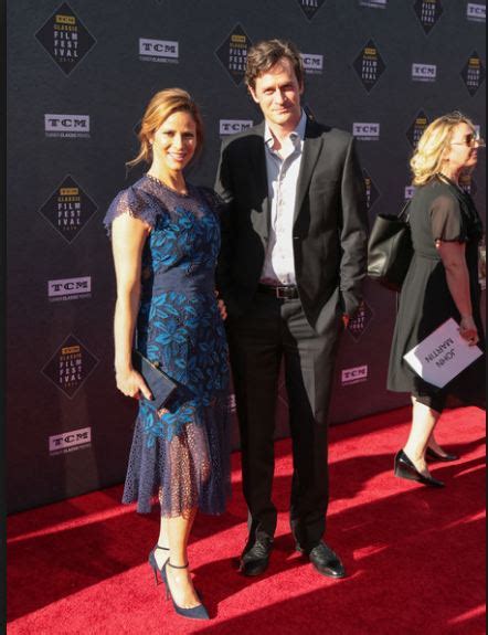 Andrea Savage Is Married Compares Real Life And On Screen Husband And
