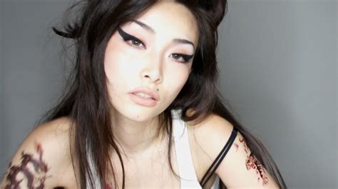 amy winehouse make up youtube