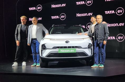 tata nexon ev  facelift revealed launch  reserving