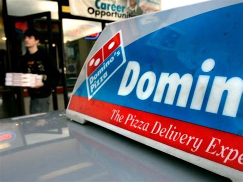 dominos pizza driver  paid leave  shooting killing alleged robber breitbart