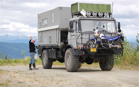 expedition truck szukaj  google truck  traveller pinterest