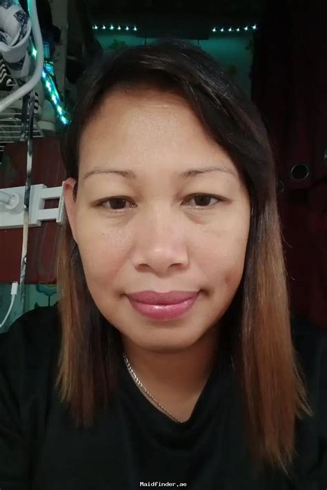 Rowena C Filipino Live In Nanny Dubai Filipino Maid 12 16 Years Of