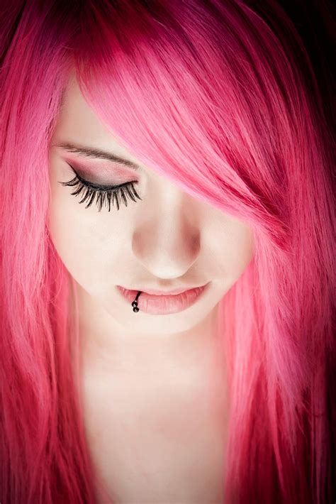 pink hair it s brave and bold and sexyy pelo de color rosa pelo de