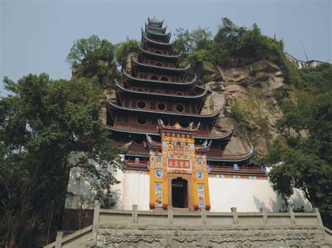 shibaozhai pagoda temple