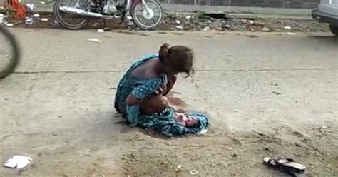 teenage girl forced to give birth in the street after hospital refuses