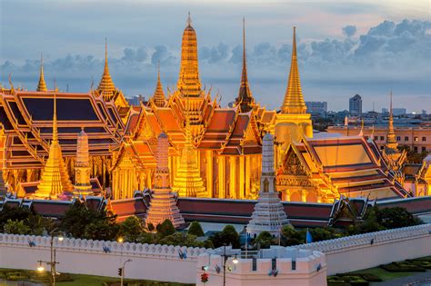 wat phra kaew  bangkok  complete guide
