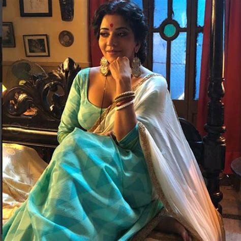Bhojpuri Actress Monalisa Aka Jhuma Boudi S Sensuous Pictures