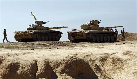 isis iraqi forces storm dawr  al baghdadi push  islamist