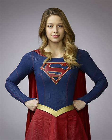 New Supergirl Trailer And Cast Photos The Entertainment