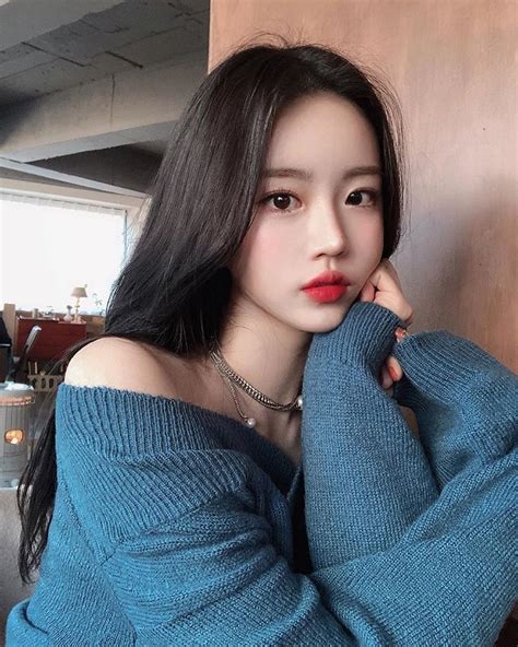 ᴹᴱ ᴱᴬᴿᴬ ♡ Me Eara Korean Ulzzang Girl Instagram Your Dear