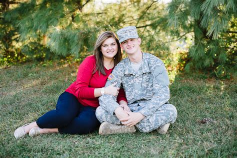 paige dillion portraits and military send off session