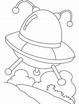 Coloring Flying Pages Ufo Colouring Saucer Objects Unidentified Kids Getcolorings sketch template