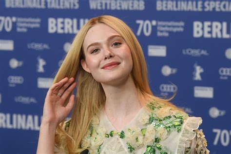 Elle Fanning Dyed Her Hair The Prettiest Shade Of Peachy
