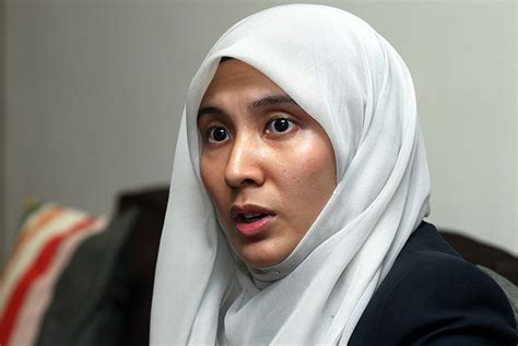 Sad Birthday For Nurul Izzah As She Loses Permatang Pauh Seat Klse