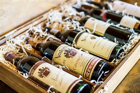 nederburg  demonstrate progression   nederburg auction winetourismza south africa