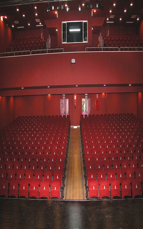 teatro municipal de moralzarzal