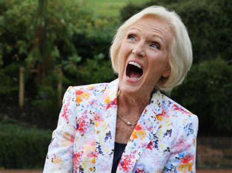 great british bake off mary berry reveals who leaves next