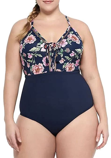 Plus Size Swimsuits That Are Absolutely Stunning Slice