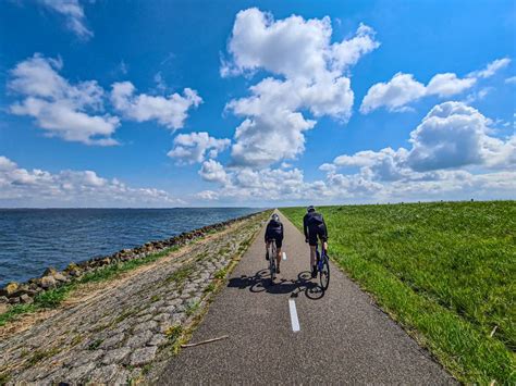 adv lekker fietsen  flevoland route keren langs de meren fietsnl race en mtb website