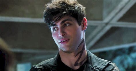 alec lightwood smiling  give  life shadowhunters freeform