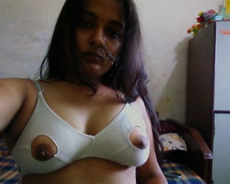 asia porn photo hot bhabhi from punjab with big boobs posing naked