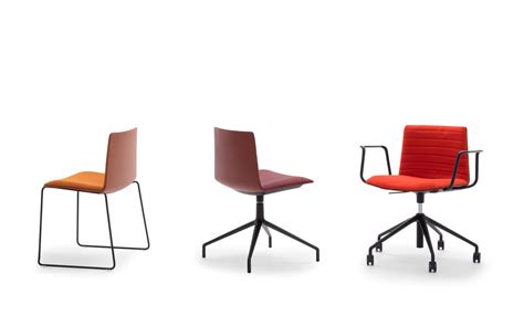flex chair  chair  andreu world design piergiorgio cazzaniga
