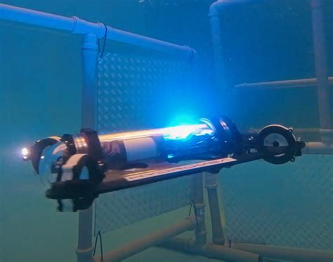 hydromea unveils exray  worlds  wireless portable underwater drone  flighter
