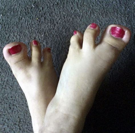 toes  mrmanipulator  deviantart