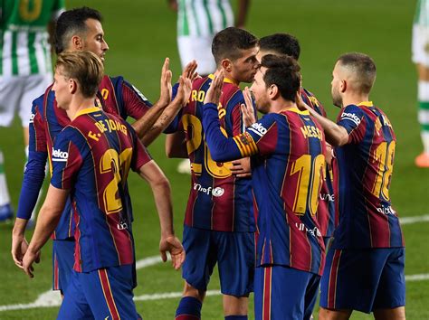 barcelona players agree  wage cuts worth   independent