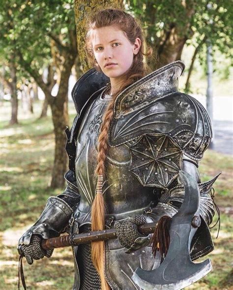 pin by mr weiss on perfect cosplay and characters female armor