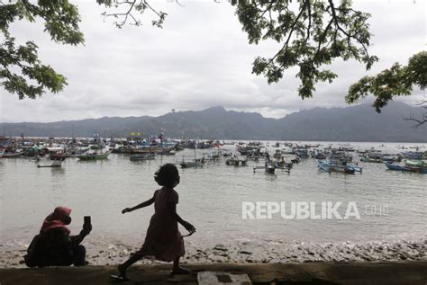 Nelayan Pantai Popoh Difasilitasi Urus Perizinan Gratis Republika Online