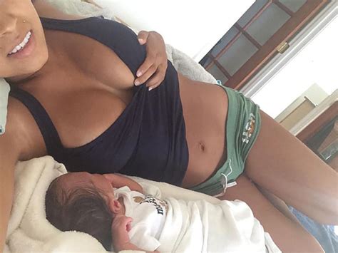 famous youtube star going viral for breastfeeding during