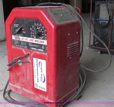 lincoln acdc  arc welder  reserve auction  wednesday april