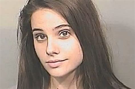 criminally hot mugshots of female offenders send twitter users crazy