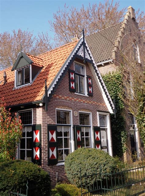 bergen noord holland netherlands photography  cityhopper mid century architecture