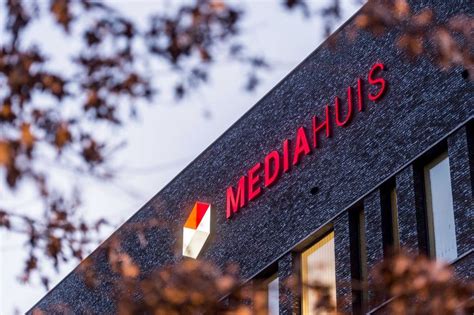 mediahuis verhoogt overnamebod op telegraaf media groep de morgen