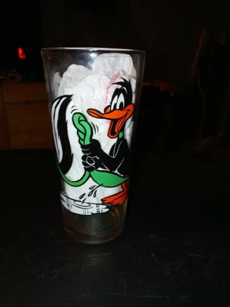 Vintage 1976 Pepsi Collector Series Glass Warner Bros Daffy Duck And