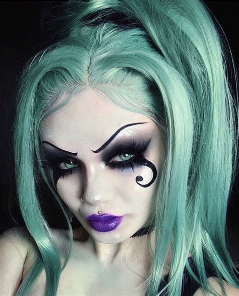 Pin By Sheri Lynn On Creepy Girls ‍♀️ Fantasy Hair Halloween Face