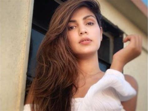 Rhea Chakraborty Statements Justice For Rhea Trends On Twitter After