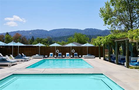 overnight girls stay review  upvalley inn hot springs calistoga