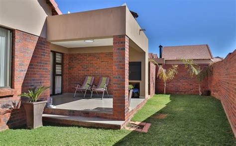 property  houses  sale  bloemfontein bloemfontein property propertycom
