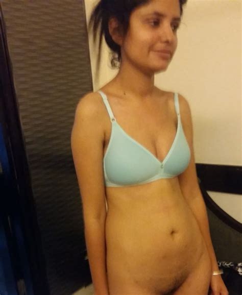 Hot Punjabi Girl Nude Photos Showing Sexy Assets Indian